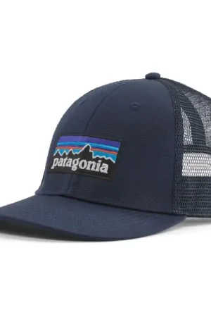 Patagonia P-6 Logo LoPro Trucker Hat New Navy Affaire À Saisir