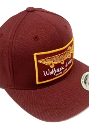 Wolfcreek Pike Patch Fitted Snapback - Burgundy Livraison Express