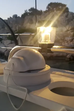 Seulement Aujourd'hui Feu Marin à Energie Solaire - Nuova Rade - LALIZAS