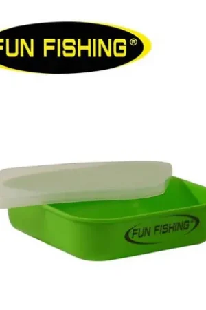 Boite à esches FUN FISHING Avec couvercle plein - 1/2L Promotion