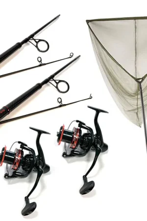 Pack 2 Nomad XTR 10 3lbs + 2 Nomad Xtr 5000 Fd + Epuisette Must-Have
