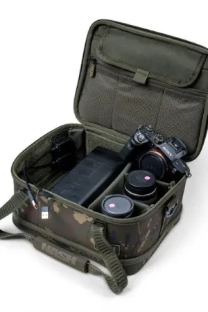 Super Prix Nash Subterfuge Hi Protect Tech Bag