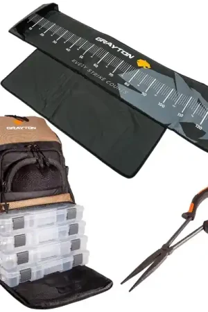Prix Promo Set Grayton Predator Backpack & Essentials