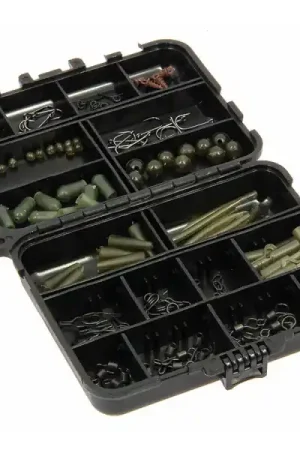 Achat Immédiat Angling Pursuits Carp Rig Accessory Box avec 175 produits bas de ligne