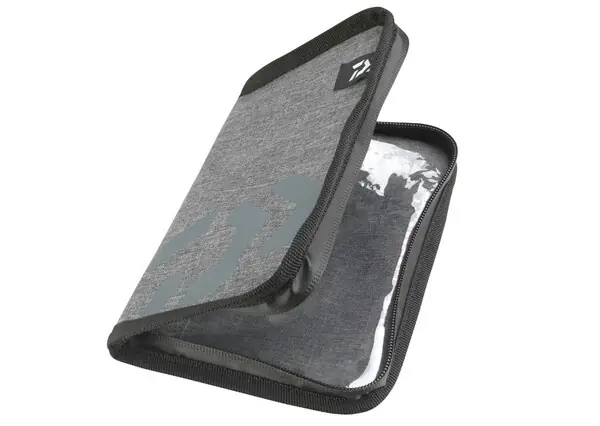 Promotion Saisonnière Pochette pour documents Daiwa D-VEC
